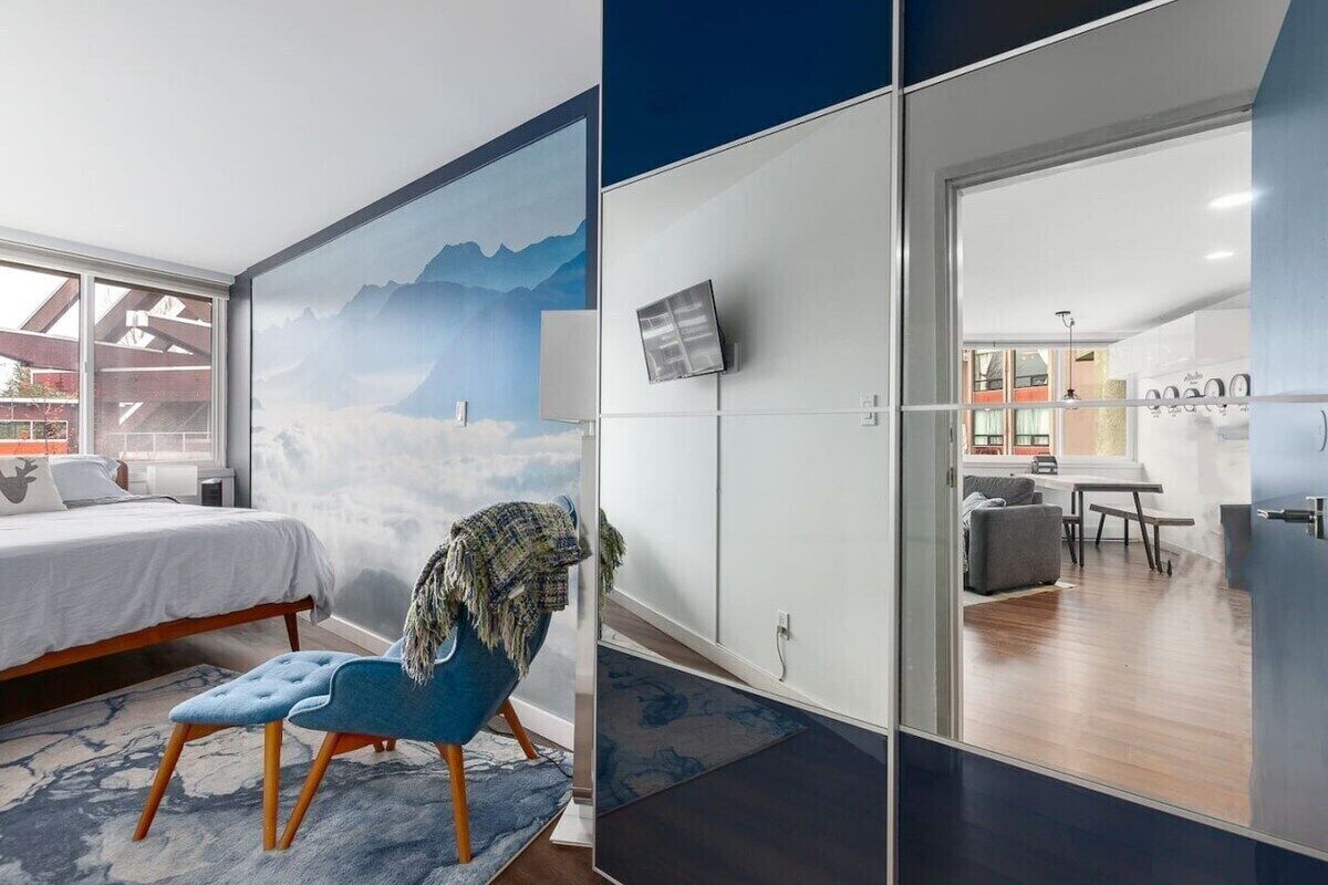 2 bedrooms