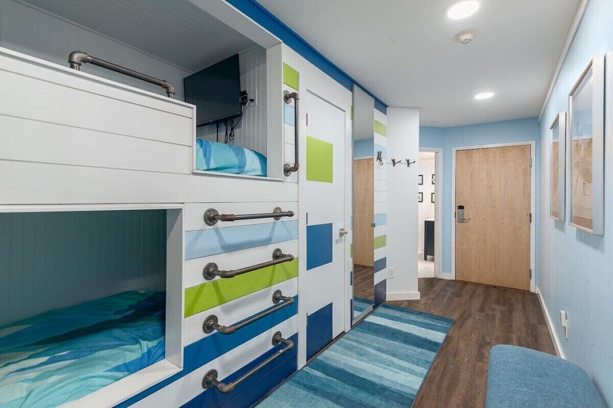 Appartement Économique, salle de bains privée, vue établissement (1.5BR Apartment Whistler )
