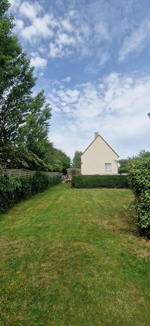 Property grounds - Gîte la rose des vents 8 people Port en bessin (Port-en-Bessin-Huppain)