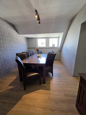 Dining - Eifel Pearl Manderscheid 2 (Manderscheid)
