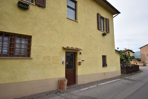 Esterni