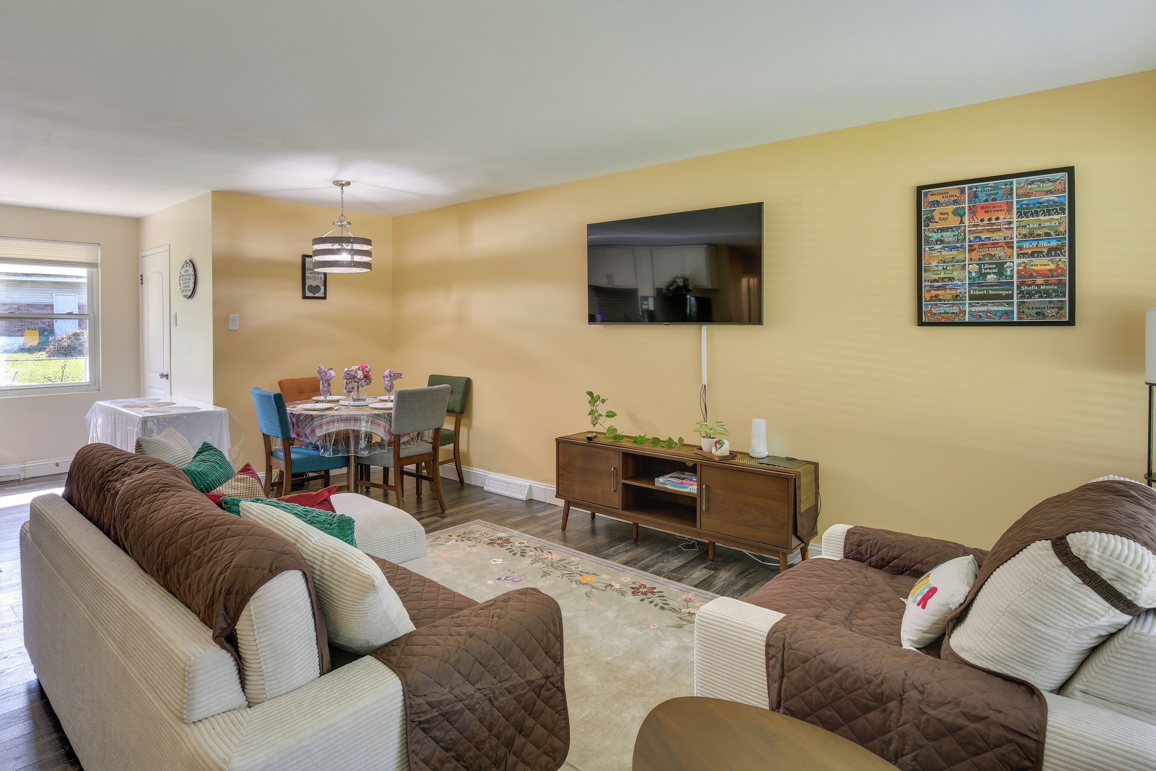 House (2 Bedrooms) | Front of property
