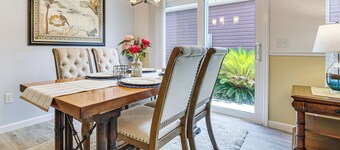 Easy Pool Access & Private Patio! Deluna Villa