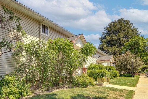 2 Mi to Dtwn Boise! Condo w/ Pool & Hot Tub Access