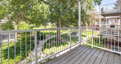 2 Mi to Dtwn Boise! Condo w/ Pool & Hot Tub Access