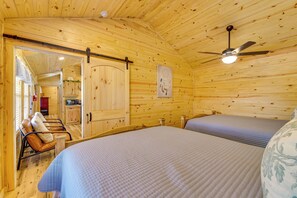 Rumah (2 Bedrooms) | Interior