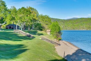 Interior - Boat, Fish & Hike! All-season Schroon Lake Getaway (Schroon Lake)