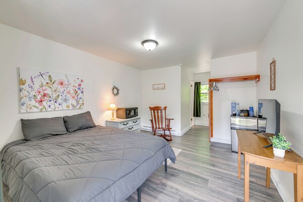 Boat, Fish & Hike! All-season Schroon Lake Getaway - Schroon Lake, NY