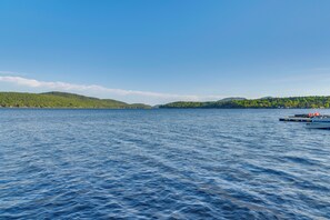 Interior - Boat, Fish & Hike! All-season Schroon Lake Getaway (Schroon Lake)