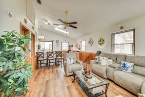 Interior - Walk to Beach & Dining! Outer Banks Home w/ Grill (Kill Devil Hills)