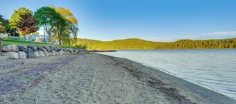 Schroon Lake Room < 1 Mi to Marina & Beach!