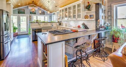 Walk to Beaches & Trails: Waterfront Maine Escape!