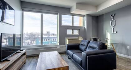 Executive 2-Bedroom Apartment in Regina | Metro 1827 Apartment