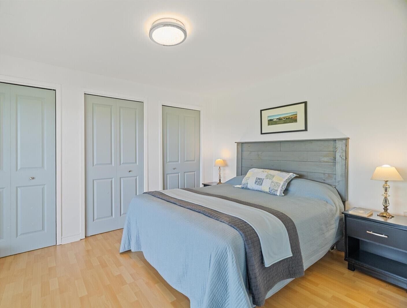 3 chambres, fer et planche à repasser, Wi-Fi gratuit, draps fournis
