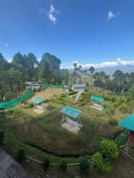 Deluxe Double Room, Garden View | Property grounds