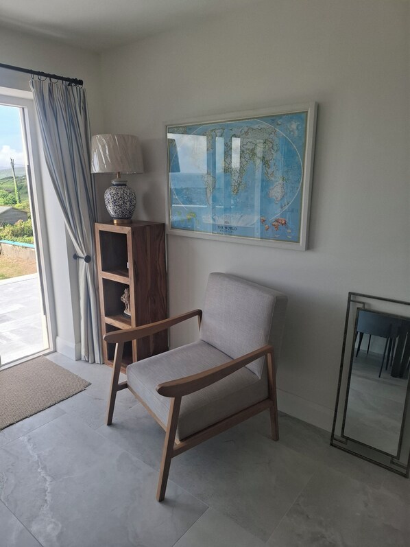Interior - Beautiful property in the village of Eyeries with panoramic views of the ocean. (Eyeries)