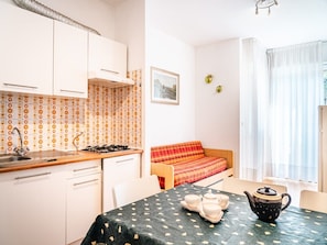 Apartemen, 2 kamar tidur, teras | Interior