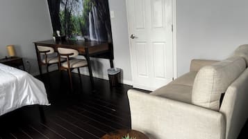 Doppia Deluxe, vista giardino | Interni