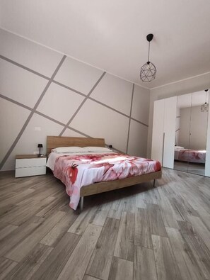 Room - CASA FRANCESCA (MERCATO SAN SEVERINO)