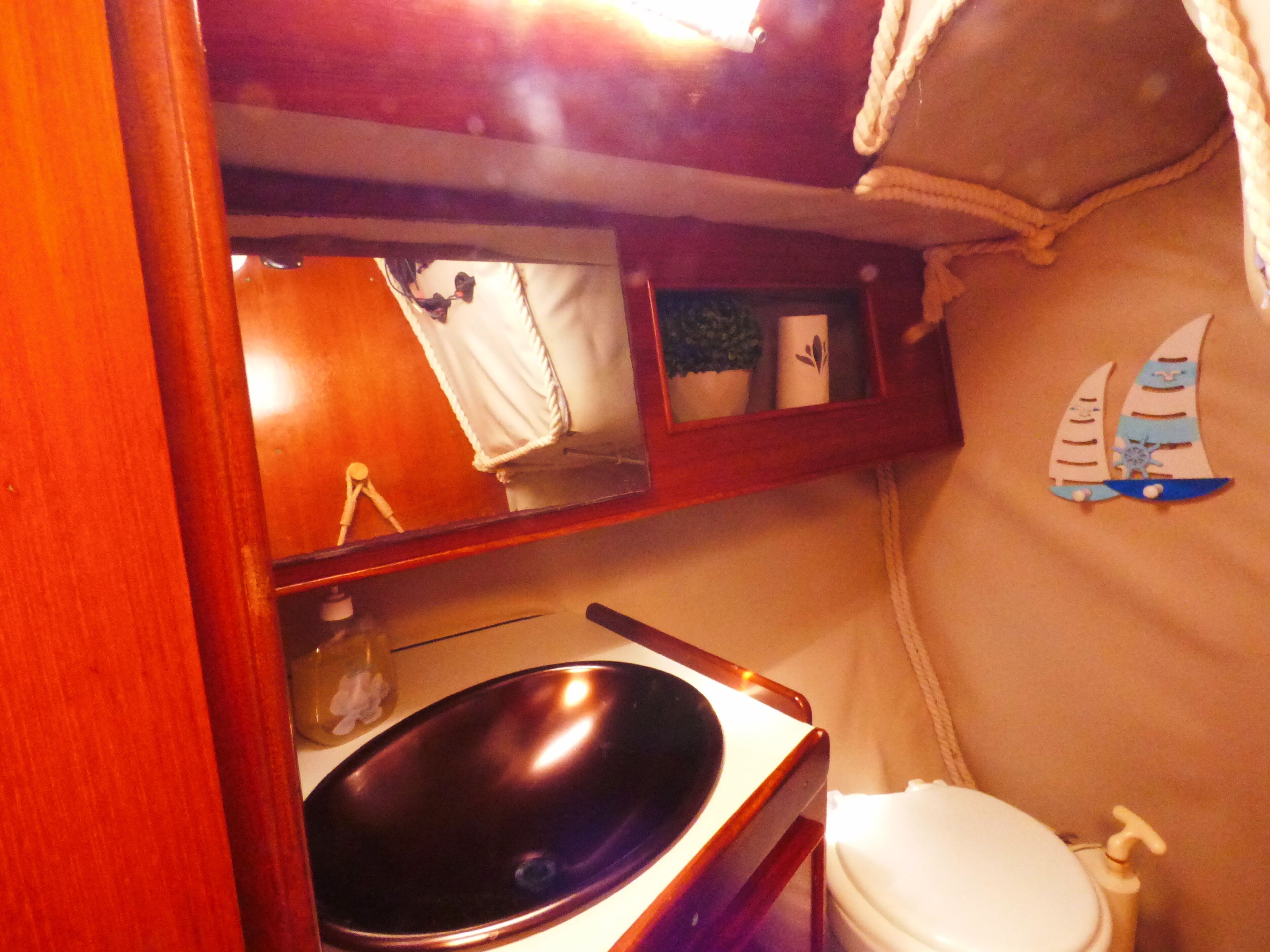 Towels, toilet paper