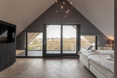 Luxury Villa with Sauna in Zoutelande - Huis aan de Duinen 5
