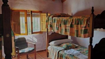 6 dormitorios, tabla de planchar con plancha, wifi y ropa de cama