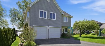 Rochester Lakeview 4br With Firepit Sleeps 6 4 Bedroom Home