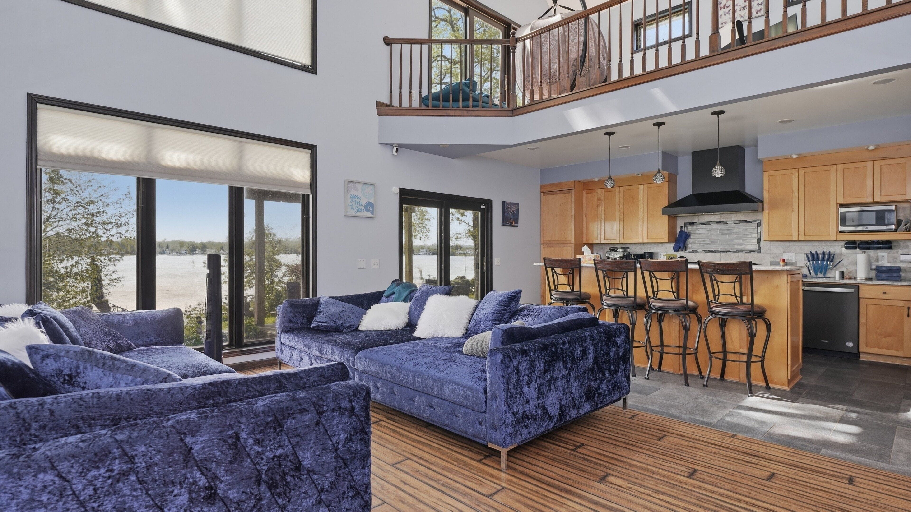 House, 3 Bedrooms | Living area