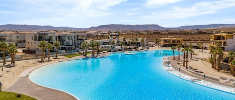 Condo, 3 habitaciones | Alberca
