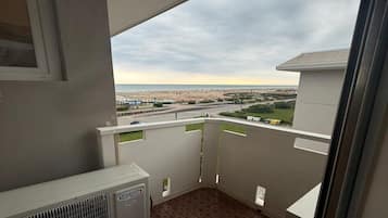 Appartement, 2 chambres, balcon, vue océan | Balcon