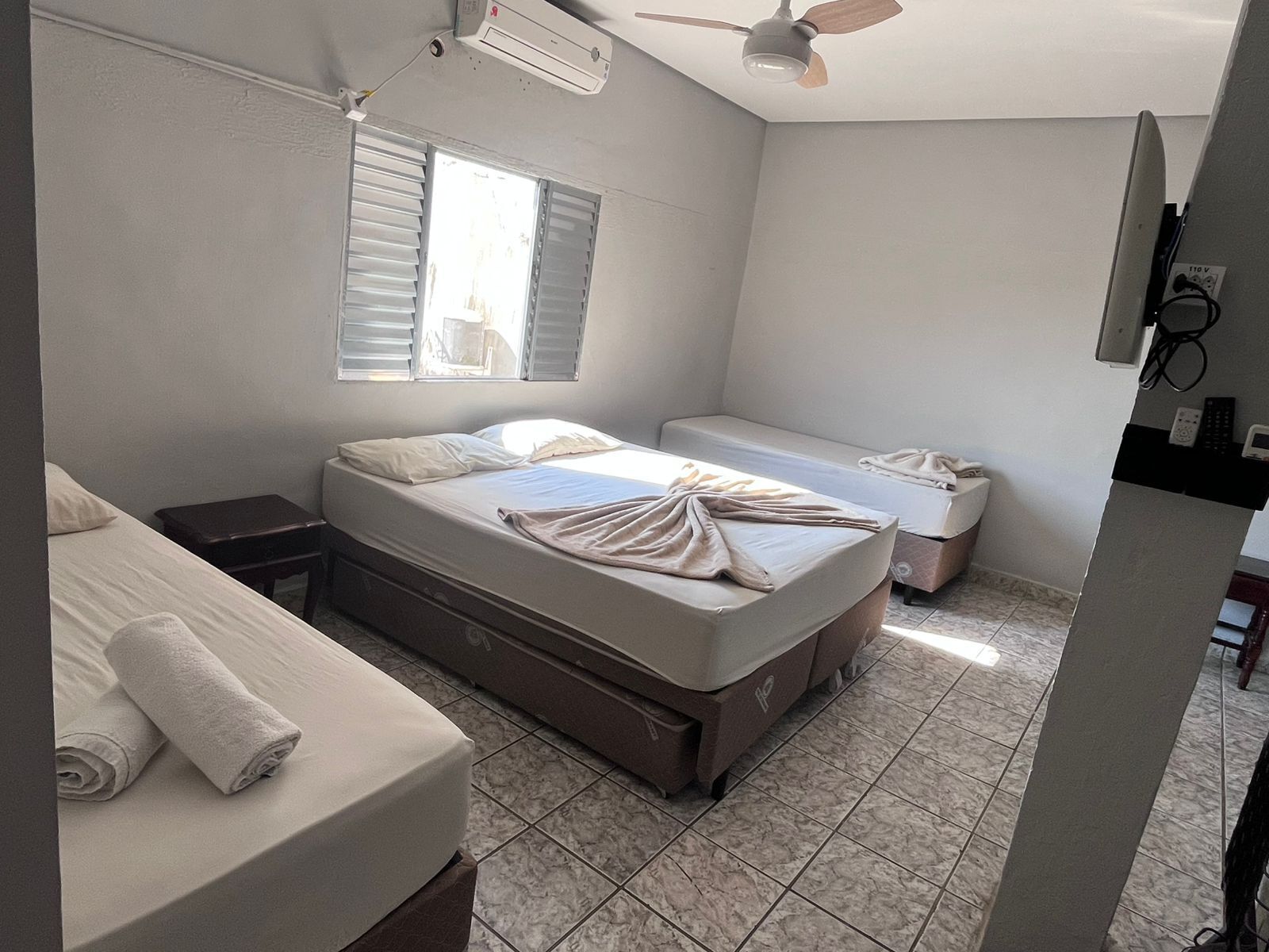Habitación clásica con 2 camas individuales | Wifi gratis