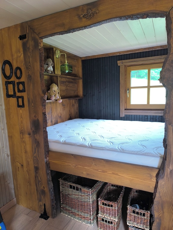 "La Maison Nomade" Vacation Rental In A Paradise-like Setting. Woods. Ponds. Very Quiet - Ardennes