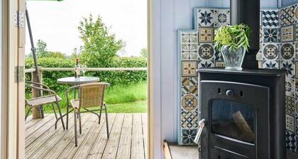 Host & Stay | Shepherds View