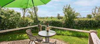 Host & Stay | Shepherds View