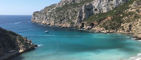 Vlak bij het strand