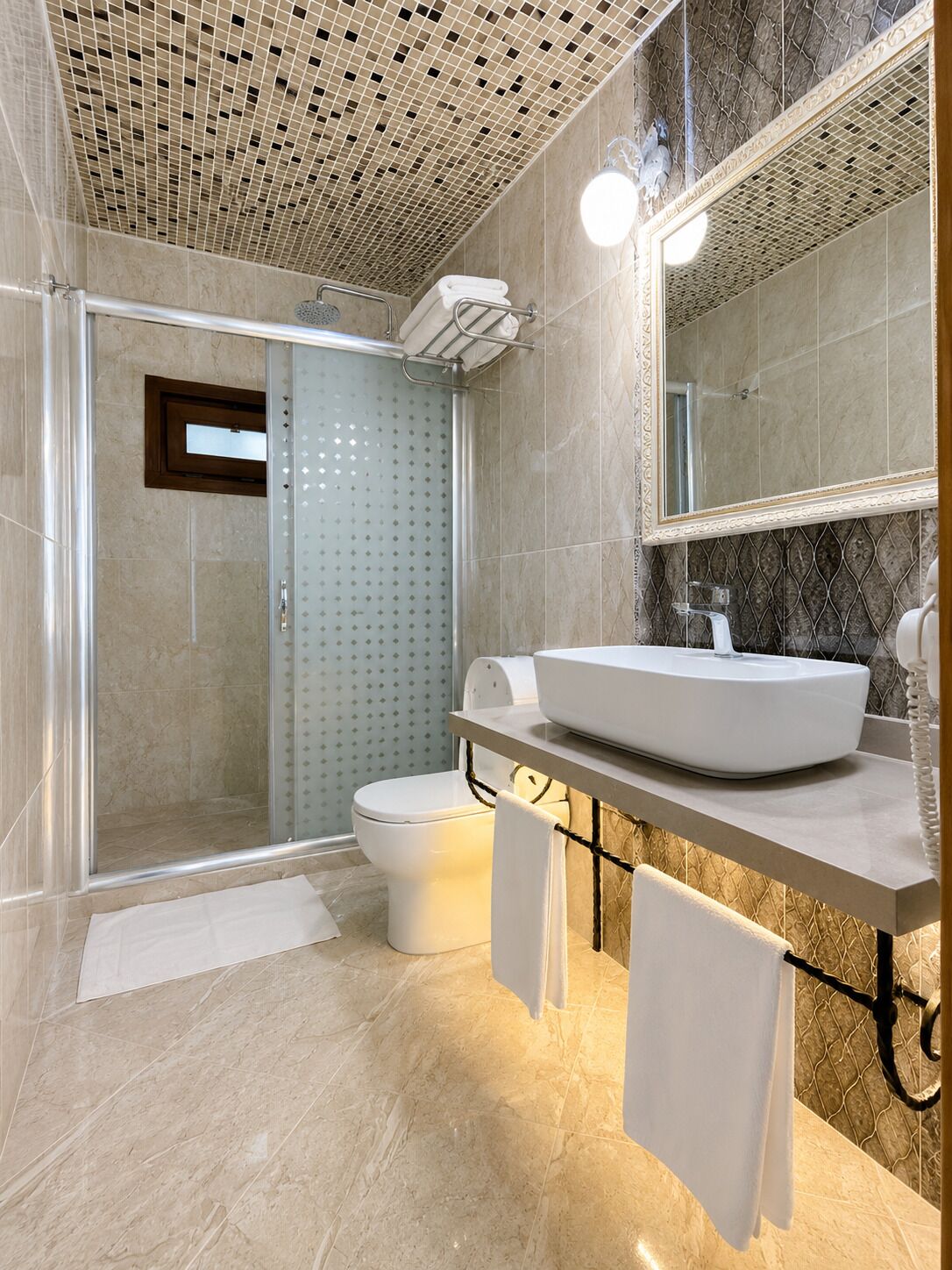 Deluxe Room, Non Smoking, Garden View , Room 20 | Bathroom | Separate tub and shower, deep soaking tub, free toiletries, hair dryer