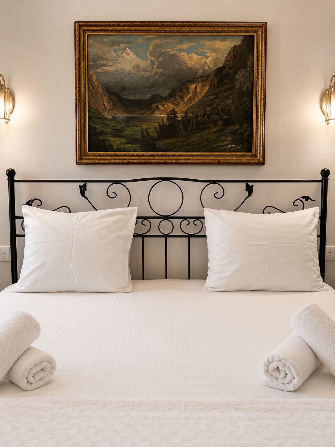 Garden View, Jacuzzi, Smoking #22A | Espacio para trabajar con laptop, wifi gratis y ropa de cama 