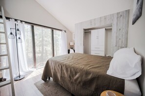 Room - Sunday River Getaway | Sleeps 6 | Pet-Friendly (Bethel)