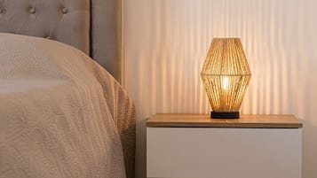 Bügeleisen/Bügelbrett, WLAN, Bettwäsche