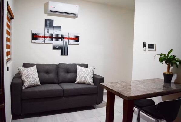 Living area - Vrbo Property (Ciudad Obregón)