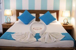 Deluxe Double or Twin Room, Lake View - The Nilambara Lake View (Dambulla)