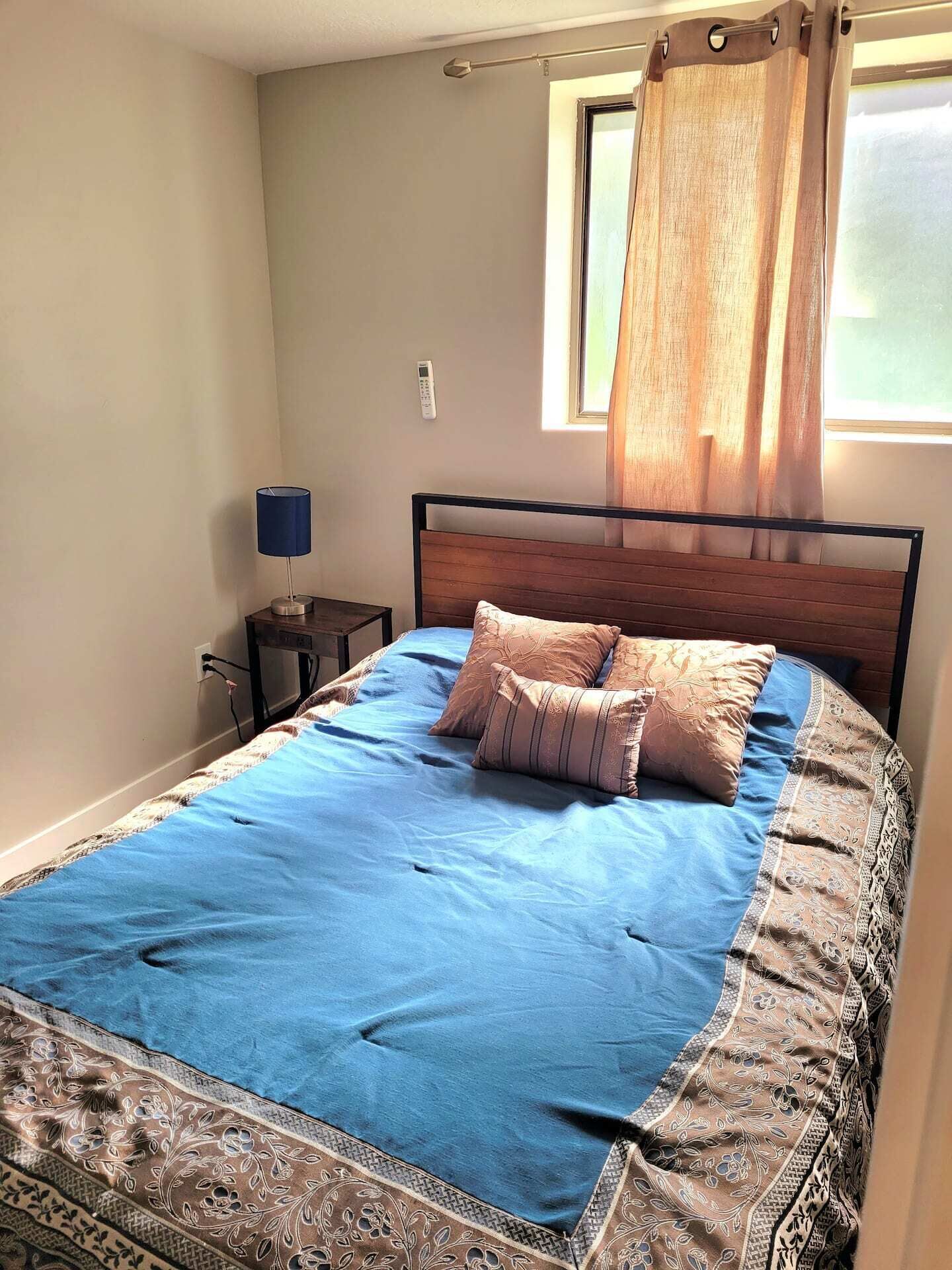 2 bedrooms, WiFi (free), bed sheets