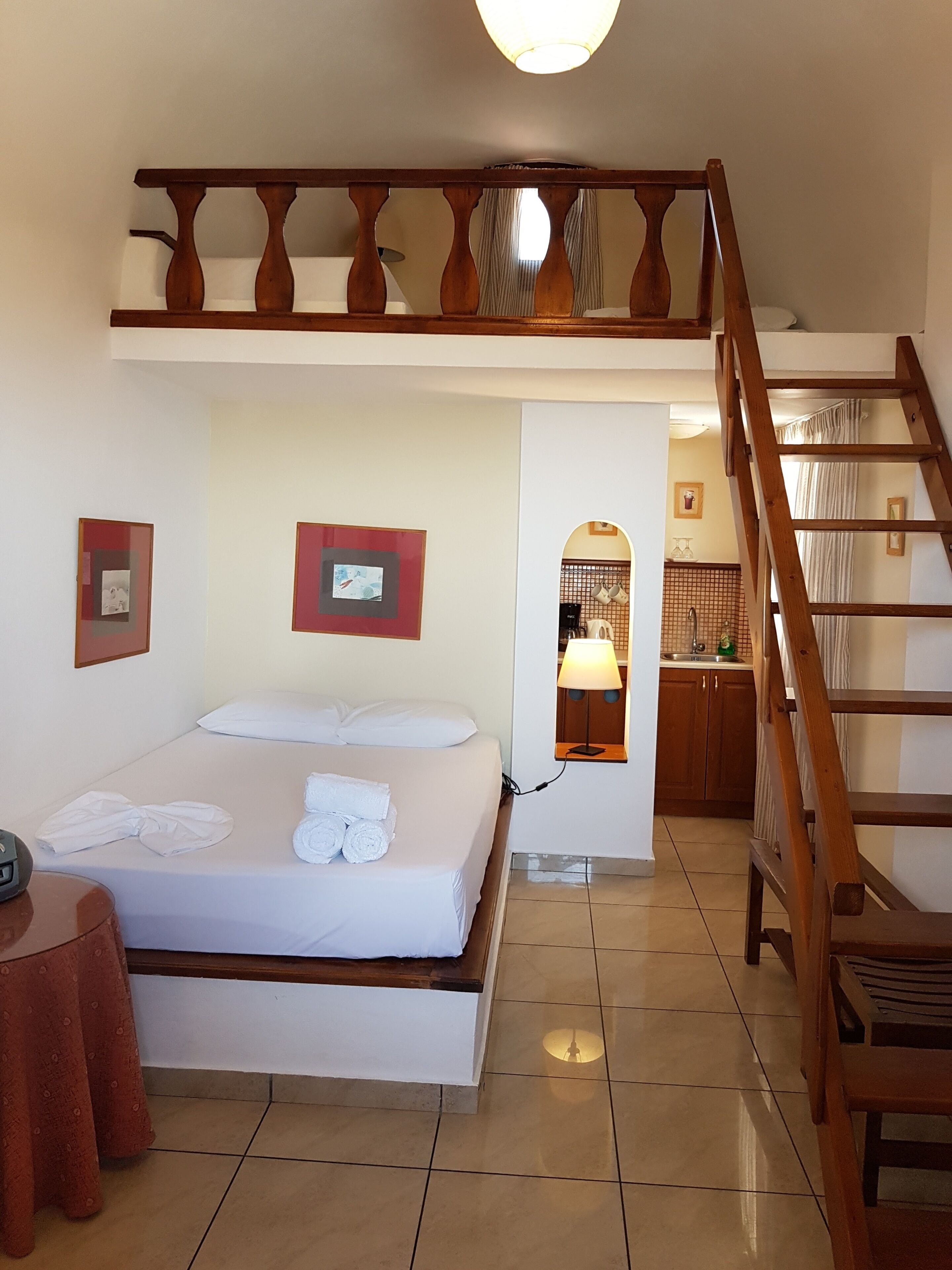 SANTORINI split level double room | Laptop workspace, iron/ironing board, free WiFi