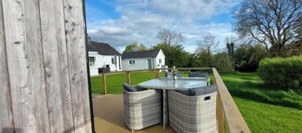 Modern stylish Irish countryside retreat in Tipperary suitable for 2-4 people