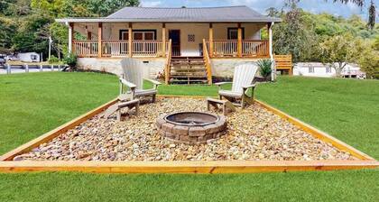 Serene Creekfront House Escape: Relax, Fish, and Unwind