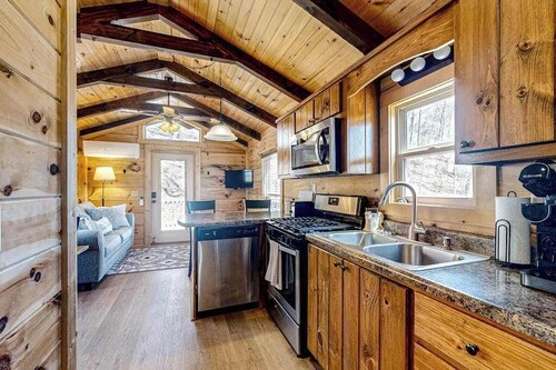Hillside Hideaway