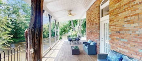 Terrace/patio