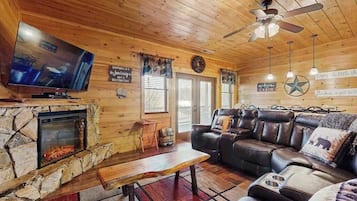 TV, fireplace, offices