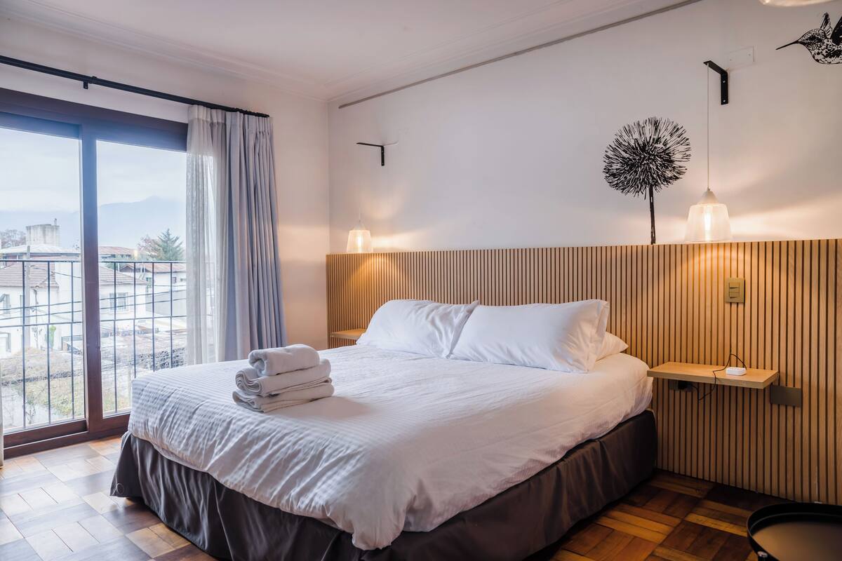 Apartamento, 1 quarto | Escrivaninha, espaço de trabalho para notebook, Wi-Fi de cortesia