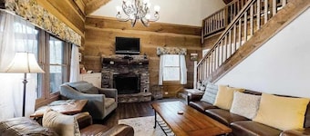 Secluded Cabin w/Free WiFi, Central AC, Deck, Mountain Views - Dog OK